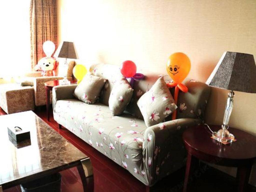 โฮวาร์ด จอห์นสัน ซันไชน์ พลาซ่า หนิงโป Hotel หนิงป่อ ภายนอก รูปภาพ