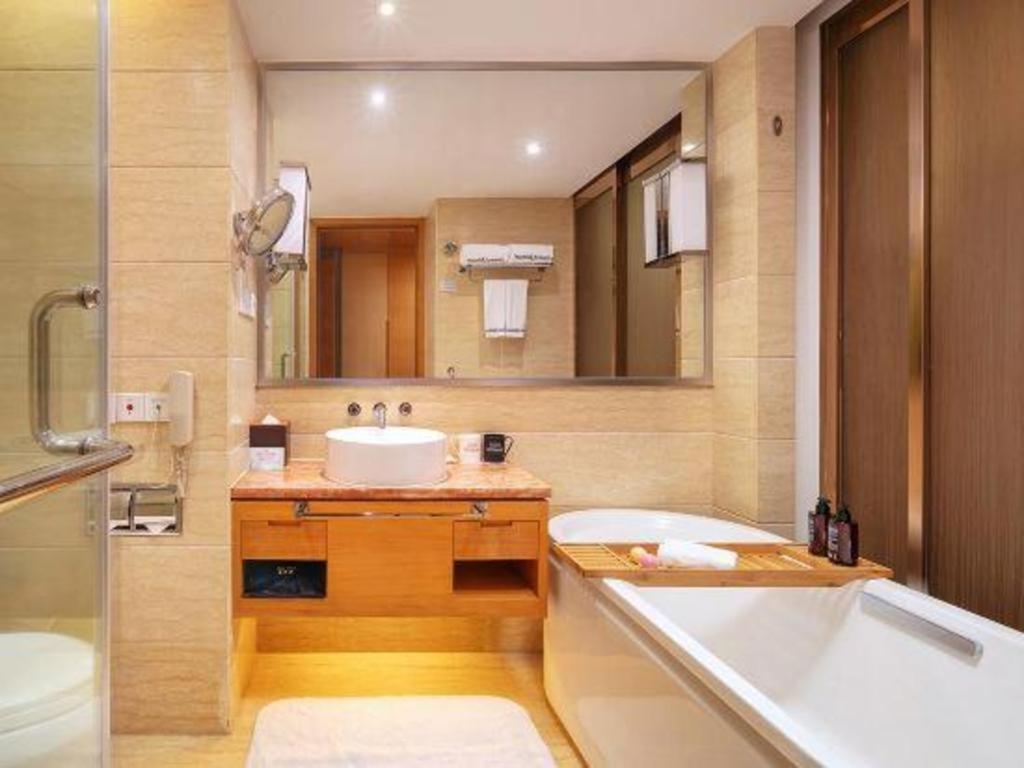 โฮวาร์ด จอห์นสัน ซันไชน์ พลาซ่า หนิงโป Hotel หนิงป่อ ภายนอก รูปภาพ