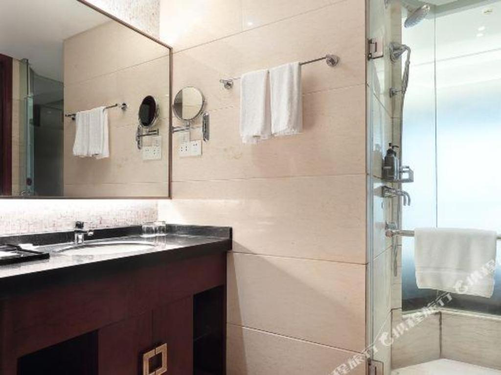 โฮวาร์ด จอห์นสัน ซันไชน์ พลาซ่า หนิงโป Hotel หนิงป่อ ภายนอก รูปภาพ